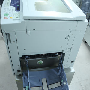 Duplicateur numérique haute vitesse A4 Riso RZ370CN reconditionné de qualité supérieure, fournisseur de confiance de machines d'impression, offrant 130 ppm - Product Image 2