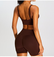 Ensemble de sport pour femme : Soutien-gorge de sport dos croisé et short cycliste taille haute avec effet ventre plat, idéal pour le yoga, la course et la gym