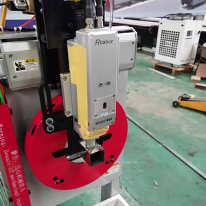 Machine de découpe <span class=keywords><strong>laser</strong></span> de tubes / Machine de découpe <span class=keywords><strong>laser</strong></span> à fibre pour tubes / Petites découpeuses <span class=keywords><strong>laser</strong></span> de tubes - Product Image 1