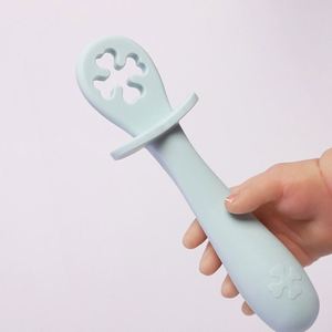 Juego de Cucharas de Silicona de Grado Alimenticio Libres de BPA para Bebés, Cuchara de Entrenamiento para Aprender a Comer, Cuchara para Lamer Frutas y Purés, Accesorios para la Alimentación - Product Image 4