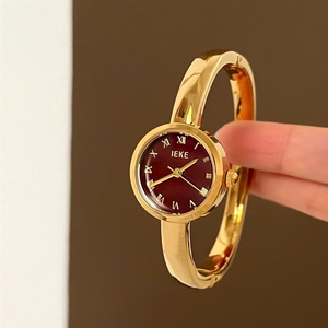 Montre-bracelet IEKE Disc Roman Fashion, élégante et décontractée, avec un petit bracelet doré, au design raffiné - Product Image 2
