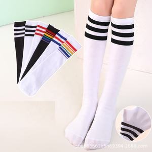 Kaus kaki rajut tanpa kelim model tabung panjang, kaus kaki seragam sekolah motif garis-garis, kaus kaki tinggi selutut tren Amerika untuk anak laki-laki dan perempuan - Product Image 1