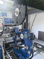 Machine automatique de fabrication de sacs de courrier express type 800 avec pulvérisation de colle thermofusible et système double servo