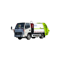 Camion compacteur de déchets KAMA 4,5 m³ 4x2 à chargement arrière avec collecte des eaux usées, idéal pour le transport des déchets urbains et résidentiels