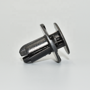 Rivets d'expansion de 8 mm pour pare-chocs, protection inférieure du moteur et doublure de garde-boue, clip d'entrée d'air pour Hyundai 86595-2T500 Kia 1420608250B - Product Image 5
