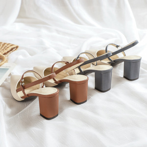 Sandalias de tacón de verano para <span class=keywords><strong>mujer</strong></span>, a la moda, estilo cyber celebrity, con tacón grueso y talón descubierto, para comercio exterior. - Product Image 4