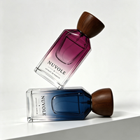 Flacon de parfum vide carré élégant, flacon de parfum en verre de luxe vide de 50 ml, flacon de parfum transparent personnalisé de 30 ml avec couvercle