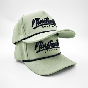 Casquette de golf imperméable à 5 panneaux, production rapide, logo brodé personnalisé, faible MOQ, équipement de performance avec ventilation optimisée, fabrication OEM - Product Image 3