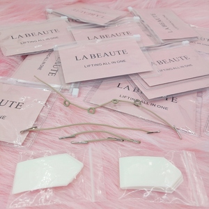La <span class=keywords><strong>Beaute</strong></span> Set di 20/40 Adesivi Lifting Viso di Qualità Premium, Impermeabili e Duraturi, Nastro Adesivo per Sollevamento Istantaneo delle Rughe - Product Image 2