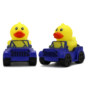 Cadeau de Noël - <span class=keywords><strong>Jouet</strong></span> de bain canard en caoutchouc qui couine avec son, pour <span class=keywords><strong>la</strong></span> salle de bain, motif <span class=keywords><strong>voiture</strong></span> bleue, <span class=keywords><strong>jouet</strong></span> pour enfants - Product Image 1