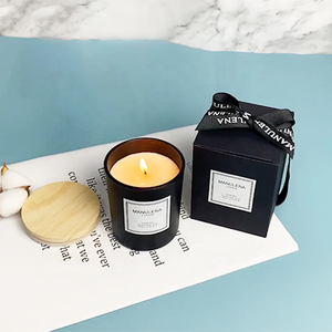 Bougie parfumée en verre noir 6oz logo en bois <span class=keywords><strong>d</strong></span>écoratif bricolage de soja en cire de Chine avec logo personnalisé vente en gros - Product Image 5