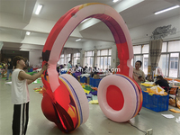 Casque gonflable coloré, arche gonflable, cabine de DJ avec lumière pour la décoration