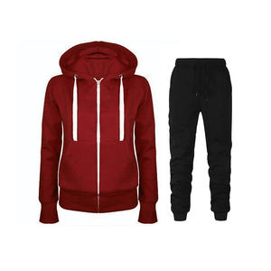 Ensemble de jogging en molleton doux pour femme avec sweat à capuche et pantalon assortis pour un confort douillet et décontracté à la maison - Product Image 6