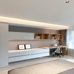 Table d'ordinateur murale intégrée sur mesure avec étagère à livres et tiroirs à fermeture douce – <span class=keywords><strong>Meuble</strong></span> <span class=keywords><strong>compact</strong></span> pour coin d'étude en appartement minuscule - Product Image 1