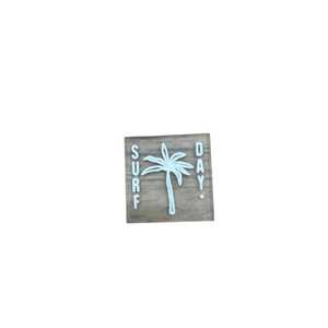 Parche de Goma PVC Suave Cuadrado Personalizado con Logotipo 3D de Palmera para Ropa de Playa y Bolsos - Product Image 1