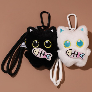 かわいいぬいぐるみ猫キーホルダー 魚の骨パッチ付き カワイイバッグチャーム バックパックペンダント ティーンガールズ・女性へのギフト - Product Image 2