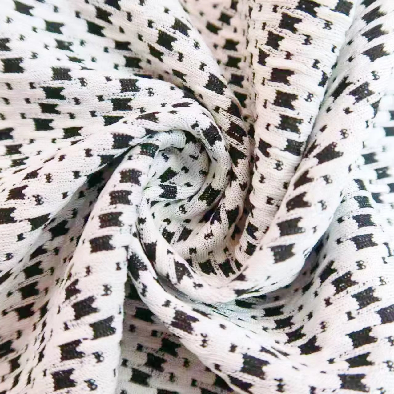 Double-Faced Poly-Spandex Knitted Tricot Jacquard Textile for Girls Swimwear & Garment Use Lightweight Abrasion-Resistant