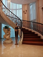 Balustrades luxueuses en alliage d'aluminium balcon colonne balustrades moderne intérieur escalier garde-corps mains courantes Villa escalier gril