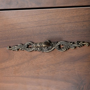 Nouvelle <span class=keywords><strong>Commode</strong></span> de Style Chinois en Alliage de Zinc avec Poignées Imprimées à Rayures Américaines pour Meubles, Tiroirs, Armoires, Cuisine, <span class=keywords><strong>Chambre</strong></span> et Salle de Bain - Product Image 2