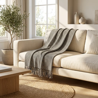 Designer Hahnentritt-Akzent-Decke mit Fransen und Quasten für Sofa und Bett, Schicke Karierte Jacquard-Decke für Ästhetische Raumdekoration