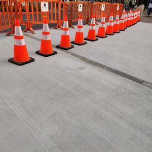 مخاريط مرور مطاطية - Product Image 4