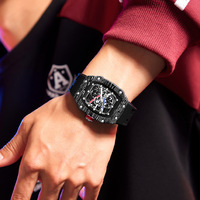 Montre à quartz pour homme ultra-fine en forme de tonneau de vin, cadran à aiguilles lumineuses, bracelet en silicone, résistante à l'eau 30M, mode, vente en gros