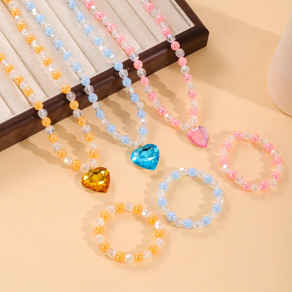 Cute Candy Colored Plastic Heart Necklace Little Girls Bead Necklace Bracelet Set Children's Jewelry Set