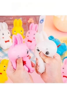 Jouet musical anti-stress Jincan Lapin Mignon à presser pour garçons et filles de 5 à 7 ans – Cadeau amusant - Product Image 2