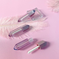 2ml 5ml 9ml Unique Pas Cher Prix Pentagone Noir Bouchon En Or Rose De Noël En Plastique Rose Brillant À Lèvres Tubes 7 ml avec Baguette