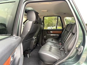 <span class=keywords><strong>Land</strong></span> <span class=keywords><strong>Rover</strong></span> Range <span class=keywords><strong>Rover</strong></span> <span class=keywords><strong>Sport</strong></span> 5.0 V8 NA <span class=keywords><strong>HSE</strong></span> <span class=keywords><strong>2010</strong></span> Usado (Importado) Automático |   Configuración Completa, Disponible en Stock, Listo para Enviar - Product Image 5