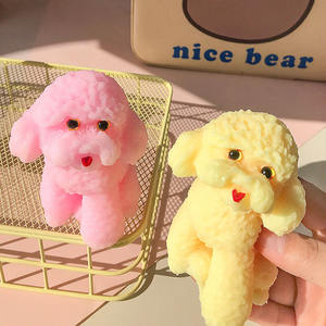 Juguete de peluche TPR Squishy de perro - Lindo caniche de dibujos animados antiestrés con textura suave al tacto, ideal para fiestas y juguetes de escritorio de oficina - Product Image 1