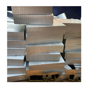<span class=keywords><strong>Barre</strong></span> plate rectangulaire en <span class=keywords><strong>aluminium</strong></span> 10mm 8mm 6mm Extrusion 6061 6063 6082 T5 T6 <span class=keywords><strong>Barre</strong></span> plate en <span class=keywords><strong>aluminium</strong></span> - Product Image 2