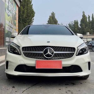 Voiture d'Occasion Mercedes-Benz Classe A 2021 Facelift A 200 Luxe Berline Essence en Stock à Vendre - Product Image 2