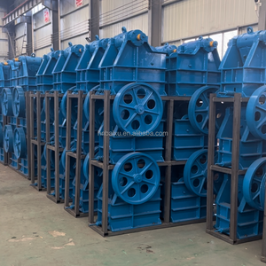 เครื่องบดหินกรวดเคลื่อนที่ขนาดเล็กแบบ EU พร้อมสายพานลำเลียงสำหรับทำวัสดุผสมคอนกรีต - Product Image 4