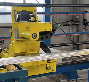 4000t-6000t tự động mặt cắt ngang nhôm hồ sơ puller cho ngành công nghiệp kim loại và luyện kim - Product Image 1