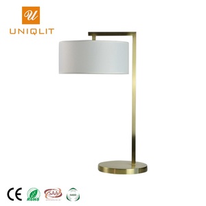 Conception En Laiton Fer Mignon Cylindre Dimmable Lumière Tactile LED <span class=keywords><strong>Lampes</strong></span> de Table Pour Chambre - Product Image 1
