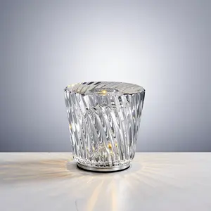 B style Hot Crystal Bedroom Bedside Charging Mini Led Restaurant Bar Ambience Light Creative Small Night Light Table Lamp