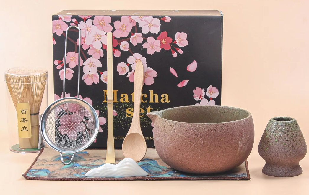 ชุดเซรามิก 8 ชิ้น เคลือบสีน้ำตาล ลายเขียวมัทฉะเข้มข้น