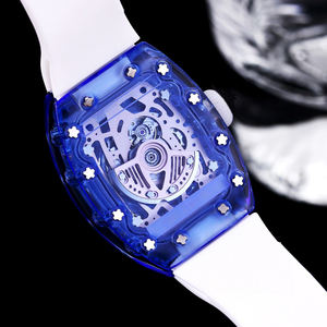 Montre de luxe transparente ajourée, montre mécanique haut de gamme pour événements de luxe en plein air, accessoire futuriste - Product Image 5