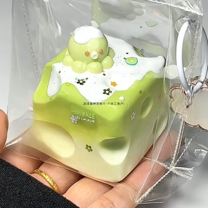 Juguete Antiestrés de Pulpo de Queso Matcha Realista, de Rebote Lento, Suave, para Apretar, Lindo, de Descompresión, de TPR - Product Image 6