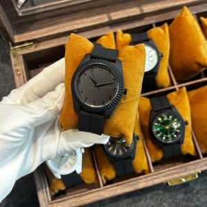 New Trend Men's Arabic Digital Watch <b>Magnetic</b> Buckle Silicone Strap Waterproof Men's Watch Wholesale - Product Image 3