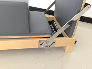Máquina Reformer Plegable de Roble, Equipo de Gimnasio Plegable para el Hogar, Reformer Comercial - Product Image 3