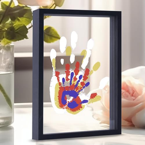 Kit de traces de mains de famille personnalisé, cadre en bois souvenir, ensemble de bricolage avec peintures non toxiques et feuilles transparentes pour décoration cadeau - Product Image 1