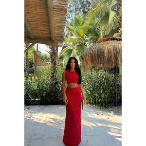 Conjunto de Vestidos de Noche de Dos Piezas Rojo Bianca - Product Image 1