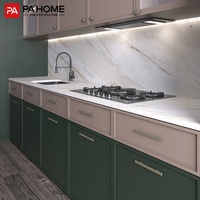 PA Solutions de rangement de cuisine modulaires élégantes et durables de style français contemporain Armoires de cuisine personnalisables Robinet en résine