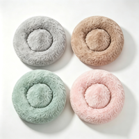 Lit pour animaux de compagnie rond en forme de beignet, personnalisé OEM, apaisant, anti-anxiété, pour chien et chat, lavable, en peluche moelleuse