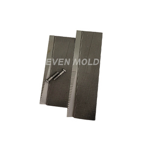 หัวเจาะสกรูแบบหมุนทำจากเหล็กกล้าด้วยตัวเองแม่พิมพ์เกลียวหมุนทรงหกเหลี่ยม - Product Image 3