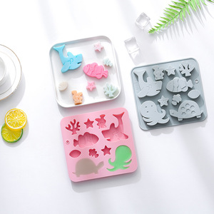 Moldes de Silicona Antiadherentes con Diseño de Animales Marinos, Reutilizables, de Grado Alimenticio, Lindos Moldes Magnéticos de Silicona para Chocolate, Dulces y Hielo - Product Image 3