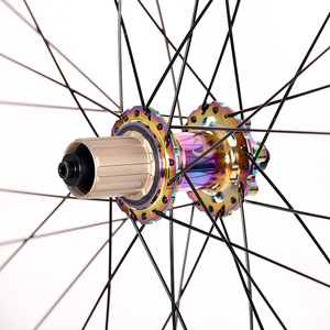 <span class=keywords><strong>Paire</strong></span> <span class=keywords><strong>de</strong></span> roues <span class=keywords><strong>de</strong></span> vélo <span class=keywords><strong>vtt</strong></span> <span class=keywords><strong>de</strong></span> qualité haut <span class=keywords><strong>de</strong></span> gamme 26/27.5/<span class=keywords><strong>29</strong></span> <span class=keywords><strong>pouces</strong></span> pneu jante en alliage rouge roues <span class=keywords><strong>de</strong></span> vélo <span class=keywords><strong>de</strong></span> montagne en aluminium Durable - Product Image 5