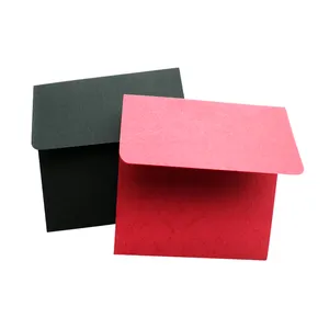 कस्टम गत्ता कागज फैंसी छोटे शिल्प लिफाफा पैकेजिंग